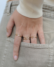 Bague Initiale I Lettre Dorée avec Zircon