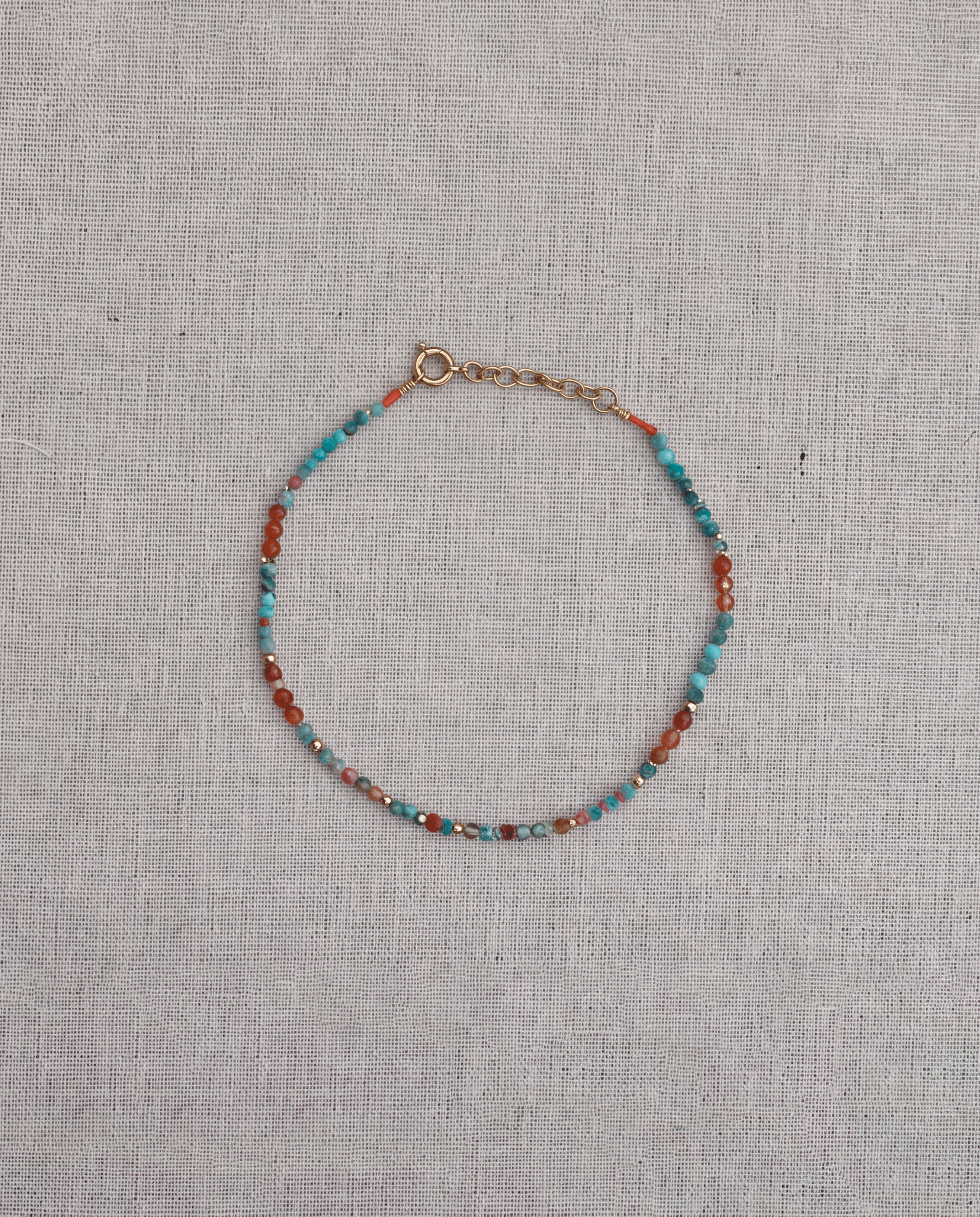 BRACELET-HIA_ae7170da-1117-41c8-8f14-e22b7bcd3d16.png